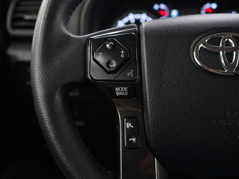 Used 2024 Toyota 4Runner TRD Off-Road AWD/4WD image 26