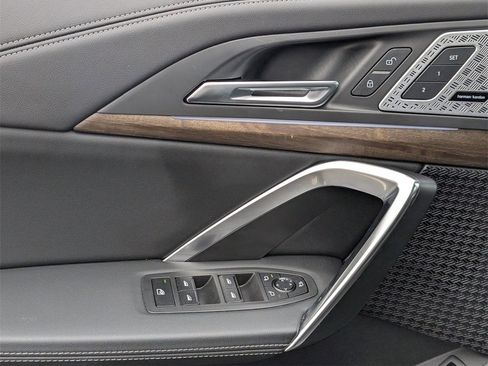 Certified 2025 BMW X1 xDrive28i w/ Technology Package image 14