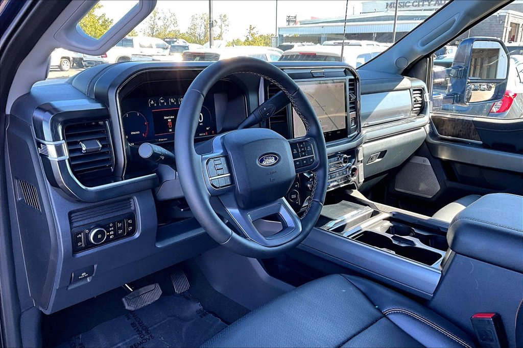 Used 2027 Ford F450 Lariat AWD/4WD image 18