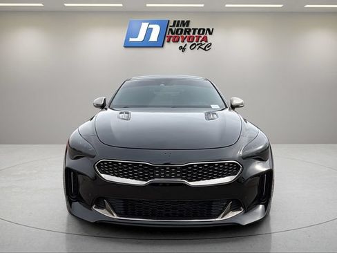 Used 2018 Kia Stinger GT2 AWD/4WD image 2