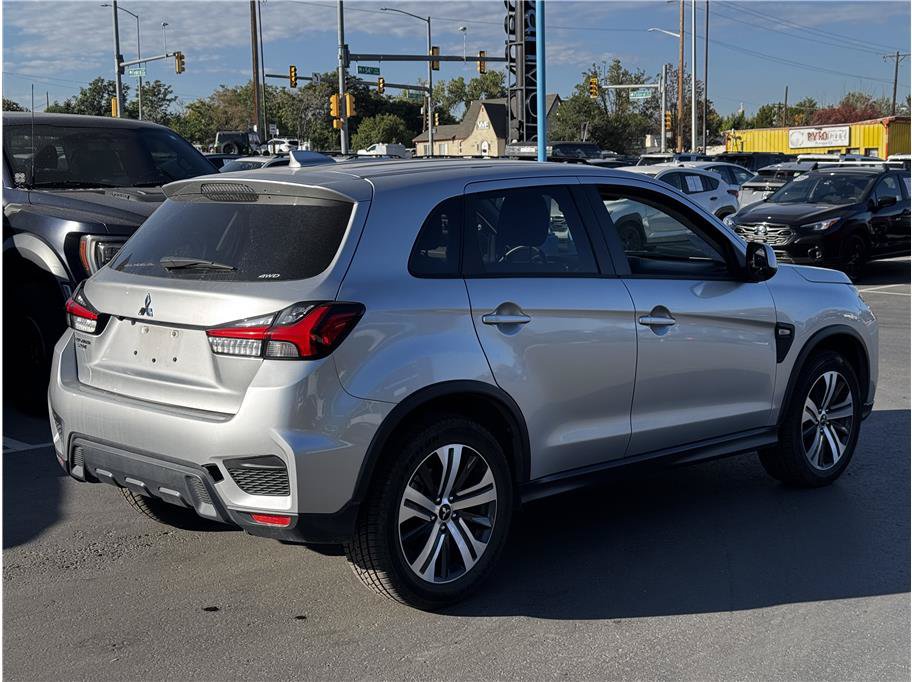 Used 2024 Mitsubishi Outlander Sport ES AWD/4WD image 3
