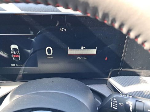 New 2025 Nissan Kicks SR image 17