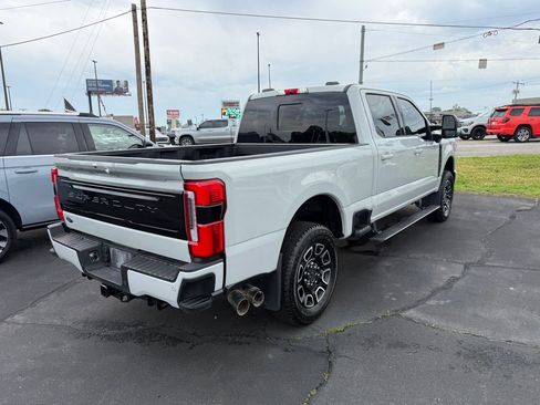 Used 2025 Ford F250 Platinum AWD/4WD image 6