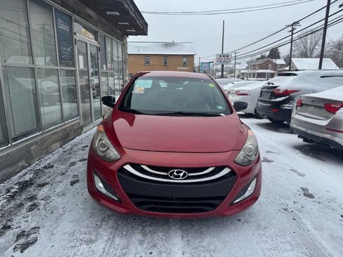 Used 2013 Hyundai Elantra GT w/ Touch & Go Pkg image 3