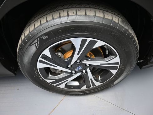 Used 2024 Subaru Crosstrek 2.0i Premium AWD/4WD image 13
