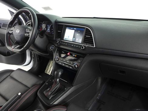 Used 2018 Hyundai Elantra Sport w/ Sport Premium Package 03 image 13