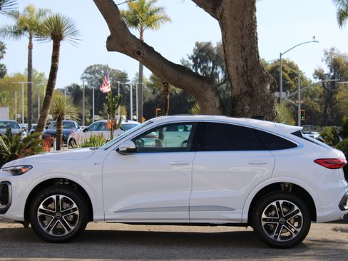 New 2025 Audi Q5 Premium image 8