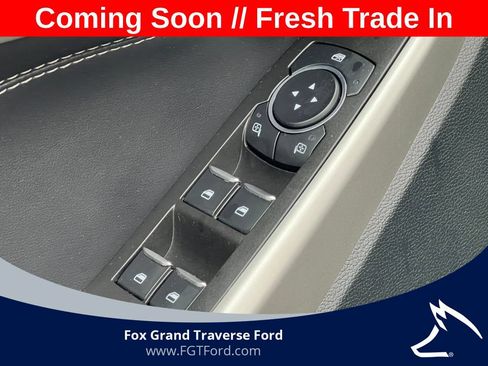 Certified 2023 Ford Explorer XLT w/ Class IV Trailer Tow Package AWD/4WD image 14