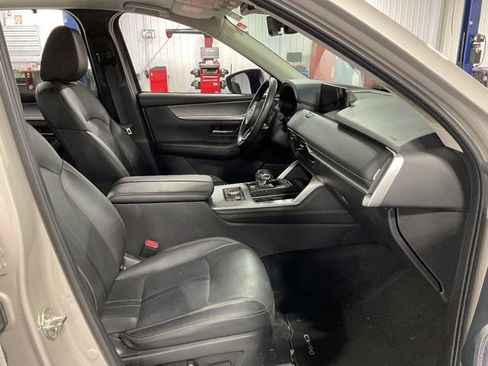 Used 2025 MAZDA CX-90 3.3 Turbo w/ Preferred Package image 12