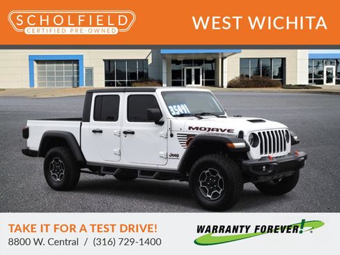 Used 2021 Jeep Gladiator Mojave image 1