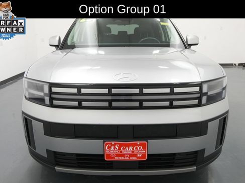 Used 2025 Hyundai Santa Fe SEL AWD/4WD image 2