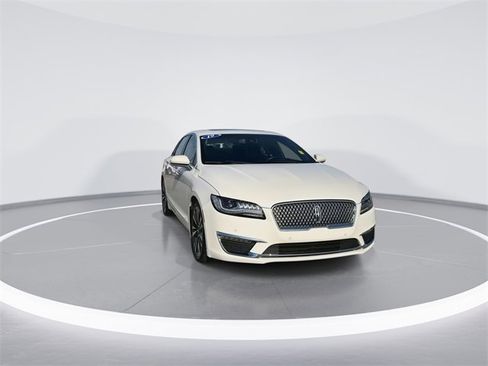 Used 2019 Lincoln MKZ Reserve image 2