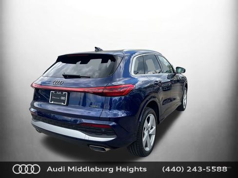 Certified 2025 Audi Q5 Premium w/ Premium Plus AWD/4WD image 9