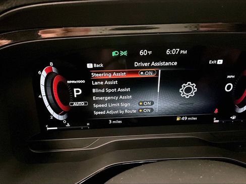 New 2025 Nissan Pathfinder Platinum w/ Lighting Package (N93) AWD/4WD image 28