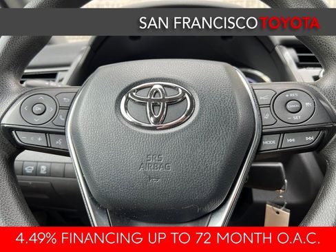 Certified 2020 Toyota Camry LE image 31