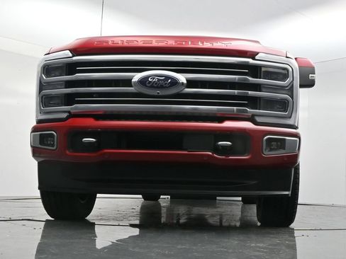 Used 2023 Ford F250 Limited AWD/4WD image 45