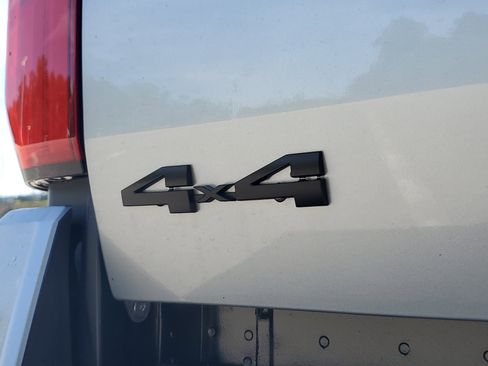 New 2026 Toyota Tacoma TRD Off-Road AWD/4WD image 8