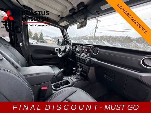 Used 2023 Jeep Wrangler Sahara 4xe w/ Cold Weather Group image 18