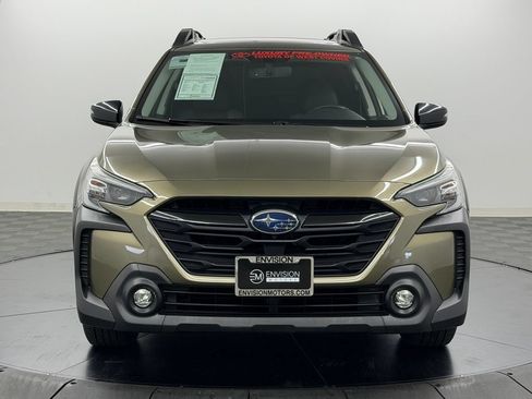 Used 2023 Subaru Outback Onyx Edition XT AWD/4WD image 6