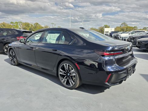 New 2026 BMW i7 eDrive50 w/ M Sport Package image 24