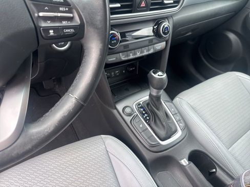 Used 2021 Hyundai Kona Ultimate FWD image 17