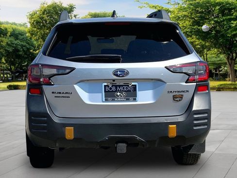 Used 2025 Subaru Outback Wilderness AWD/4WD image 5