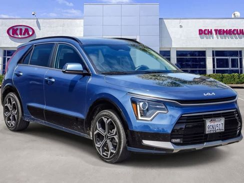 Certified 2023 Kia Niro EX Touring FWD image 3