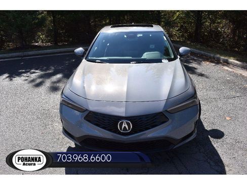 New 2026 Acura Integra image 3