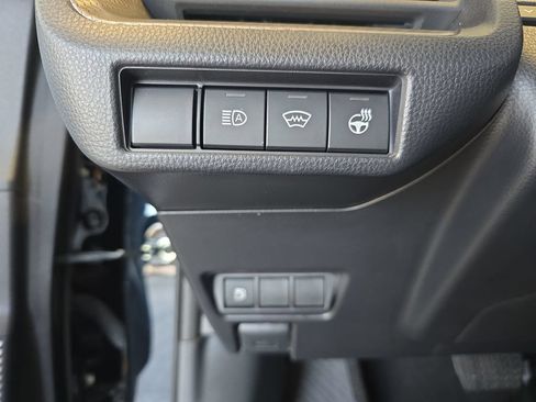 Used 2024 Toyota Prius XLE FWD image 26