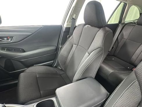 Certified 2025 Subaru Outback Premium image 15