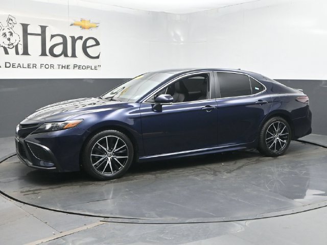 Used 2022 Toyota Camry SE FWD image 35
