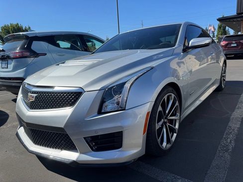 Used 2016 Cadillac ATS V w/ Luxury Package RWD image 2