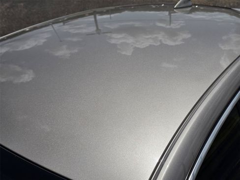 Used 2024 Chevrolet Malibu LT FWD image 32