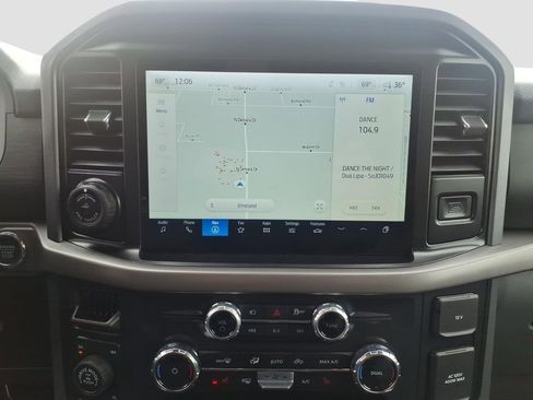 Used 2025 Ford F150 XLT w/ Equipment Group 302A MID image 27