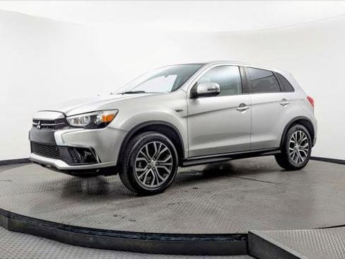 Used 2019 Mitsubishi Outlander Sport ES image 2