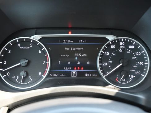 Used 2023 Nissan Sentra SV FWD image 19