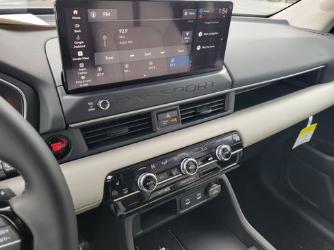 Used 2026 Honda Passport RTL image 28