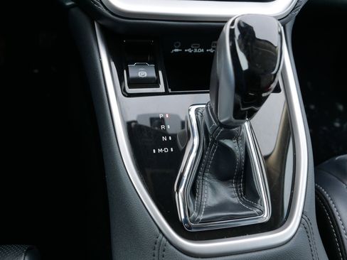 Certified 2024 Subaru Outback Limited image 24