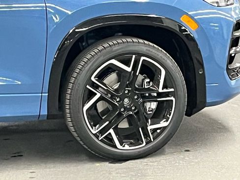 New 2026 Volkswagen Tiguan SEL R-Line AWD/4WD image 43