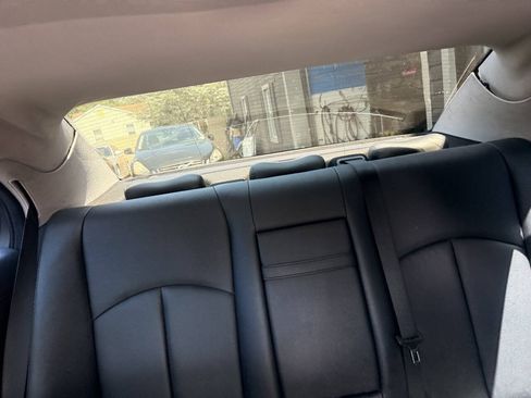 Used 2008 Mercedes-Benz E 350 Sedan image 17