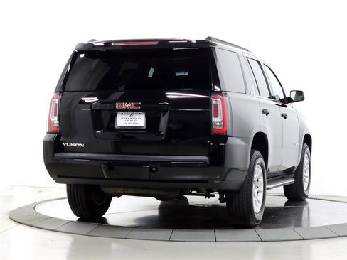 Used 2015 GMC Yukon SLT image 10