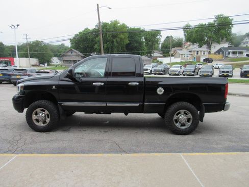 Used 2006 Dodge Ram 2500 Truck Laramie AWD/4WD image 8