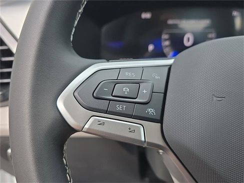 New 2025 Volkswagen Taos S image 23