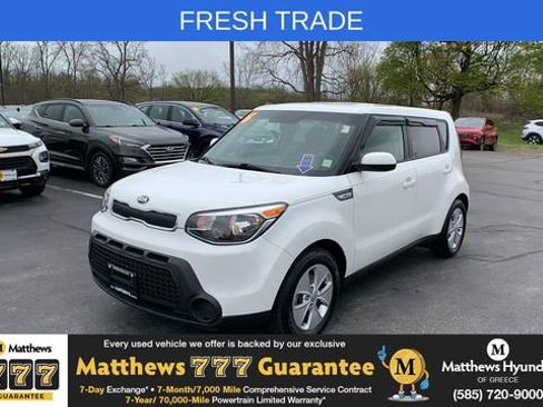 Used 2016 Kia Soul FWD image 1