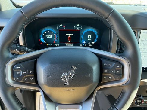 New 2025 Ford Bronco Badlands w/ Sasquatch Package image 17
