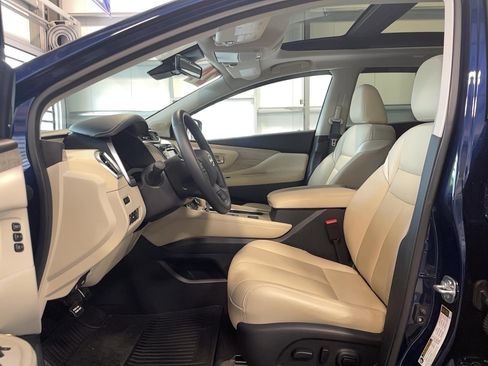 Used 2024 Nissan Murano SL AWD/4WD image 7