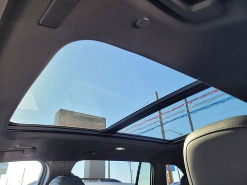 New 2026 GMC Acadia Elevation image 23