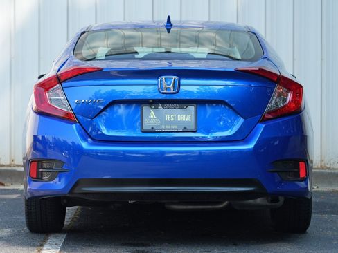 Used 2017 Honda Civic EX image 10