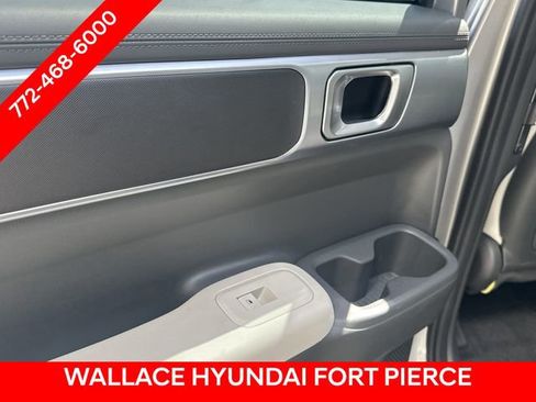 Used 2025 Hyundai Santa Fe SE FWD image 13