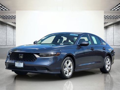 Used 2023 Honda Accord LX image 10